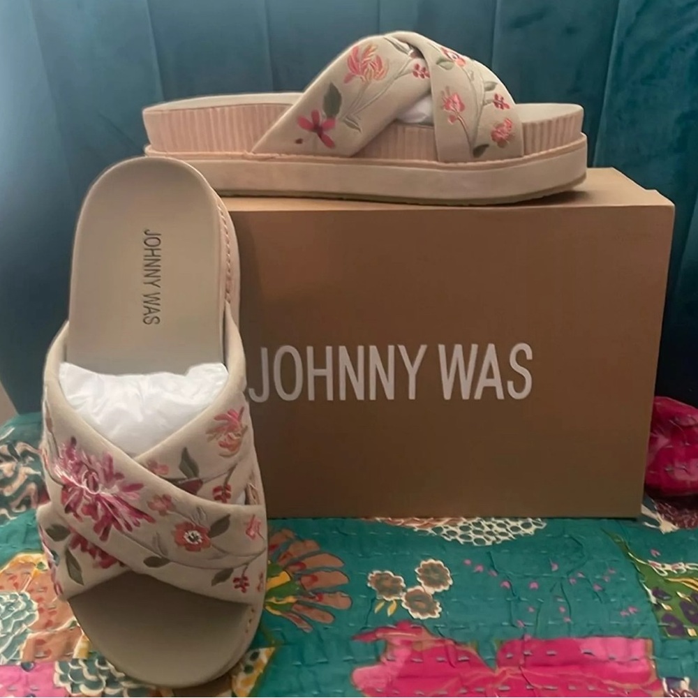 🌷Johnny Was Jenna X band Sandal NWT & box - Picture 5 of 10